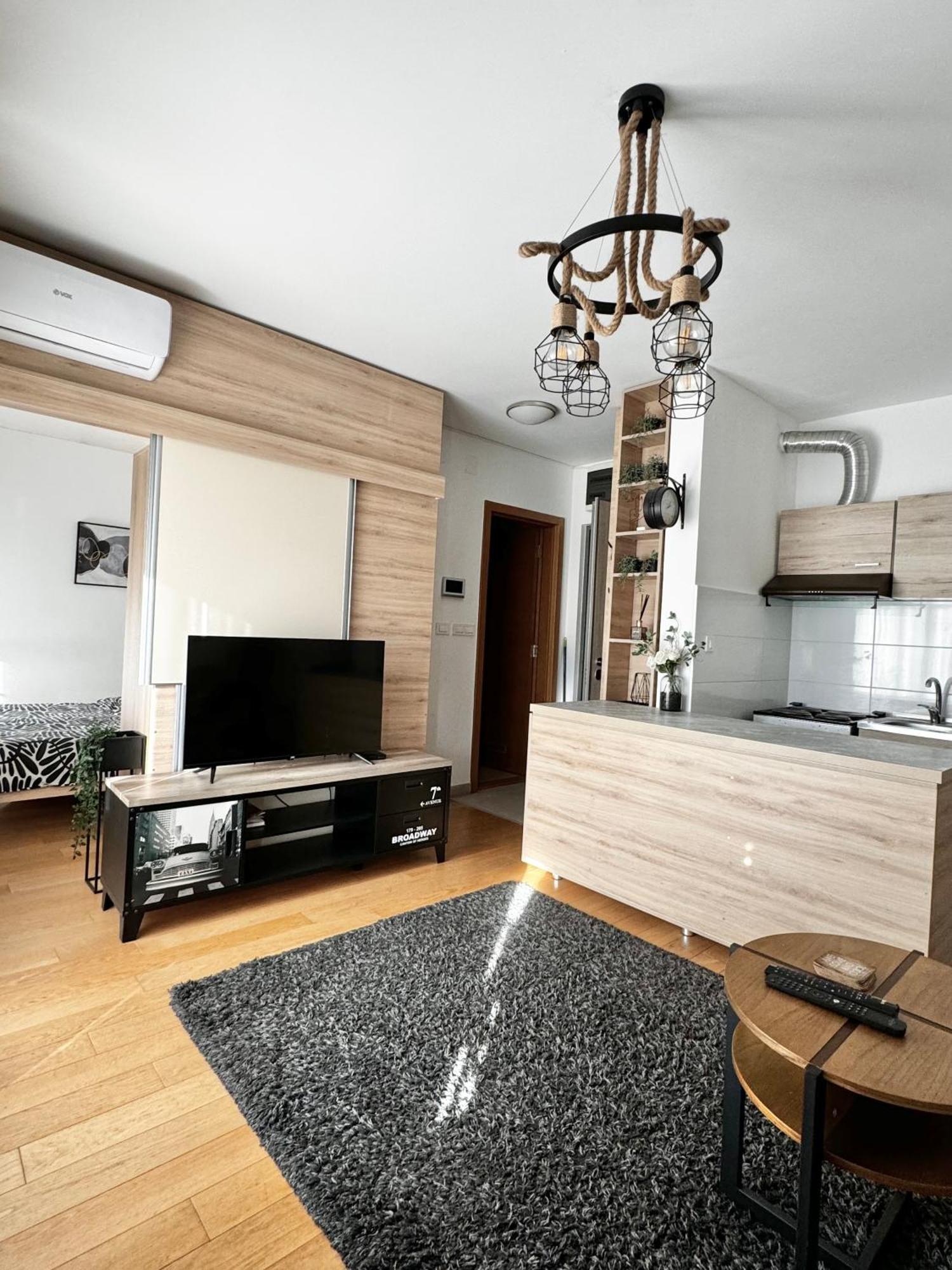 Delete 5 - Zemunske Kapije Apartment Belgrade Exterior photo